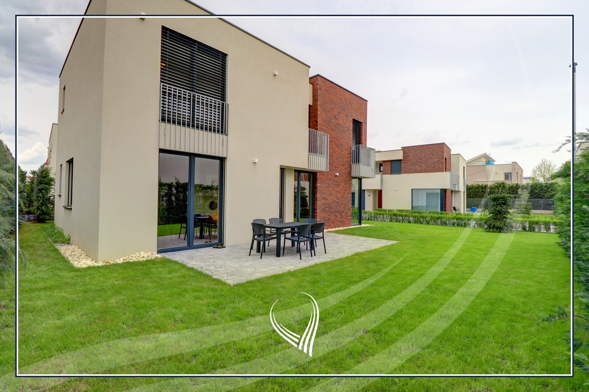 Shtëpi me 5 dhoma gjumi në shitje në lagjen Qershia- Tipi D1