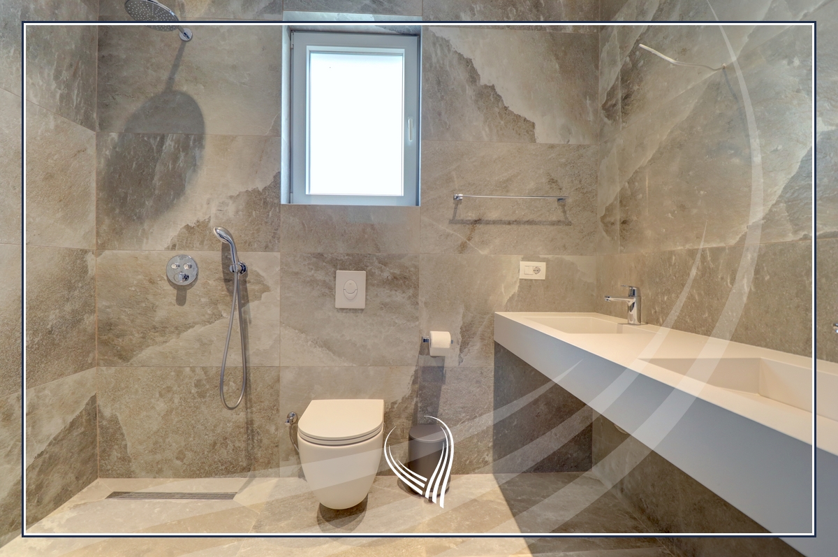 Shtëpi me 5 dhoma gjumi në shitje në lagjen Qershia- Tipi D19