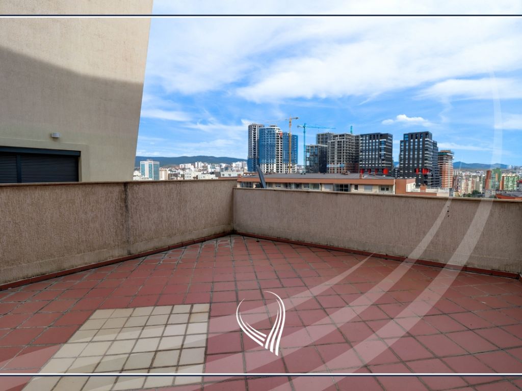 Banesë me 3 dhoma gjumi me qira në lagjen Arbëria – Dragodan11