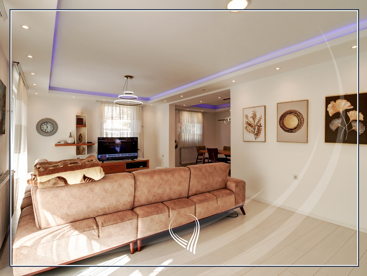 3 bedroom house for sale in Caglavica3
