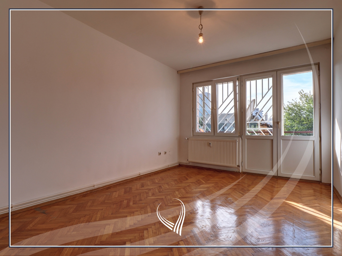 Office with 2 working rooms for rent in the Center