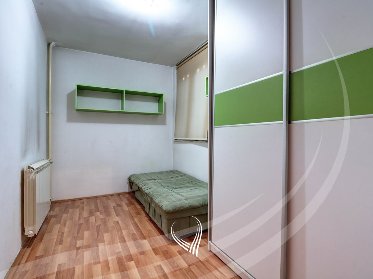 Zyre me 3 dhoma pune me qira në lagjen Dardania3