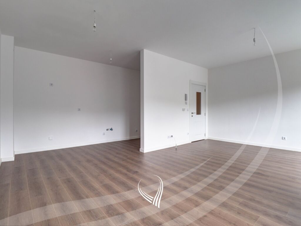 Office with 3 working rooms for rent in Mati 1 neighborhood3