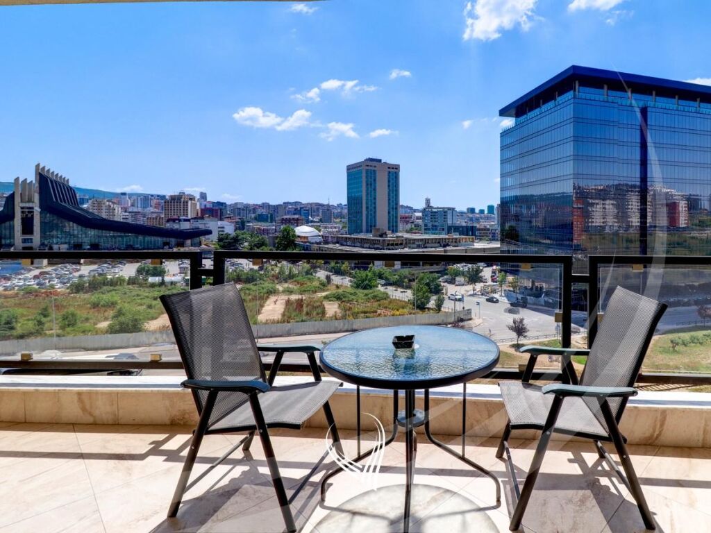 3-bedroom apartment for rent in the neighborhood of Arbëria - Dragodan - Butrinti13