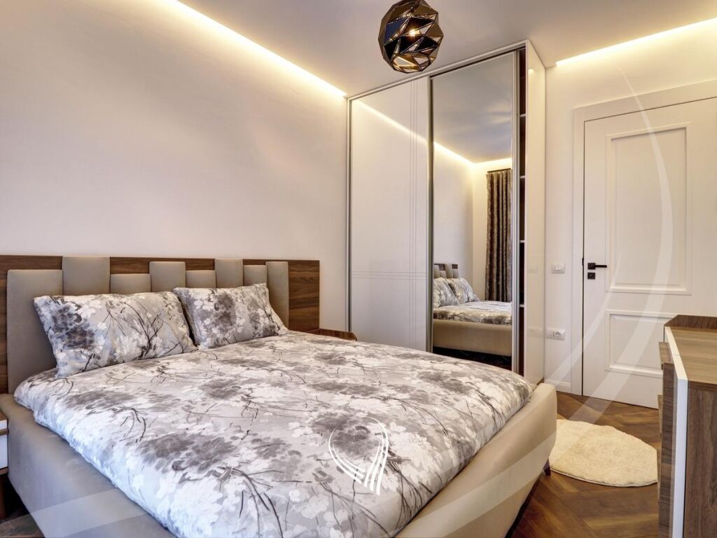 Penthouse me 3 dhoma gjumi me qira në lagjen Arbëria – Dragodan7