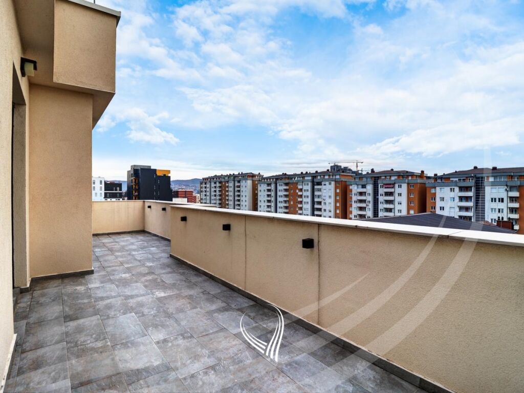 Penthouse me 3 dhoma gjumi me qira në lagjen Arbëria – Dragodan13