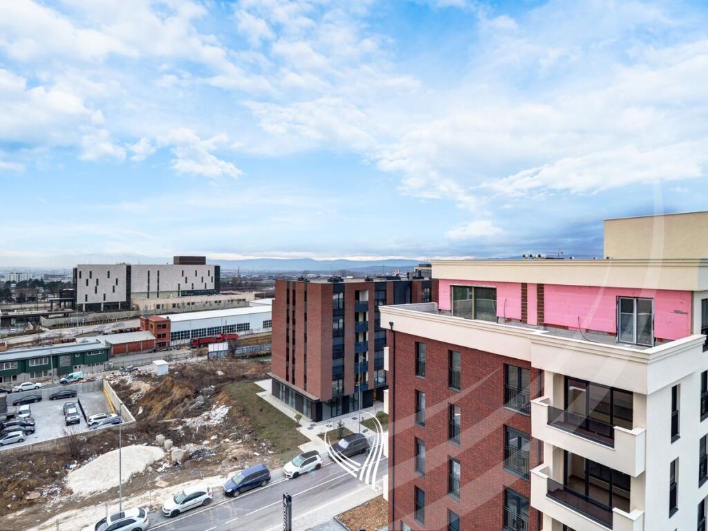 Penthouse me 3 dhoma gjumi me qira në lagjen Arbëria – Dragodan14