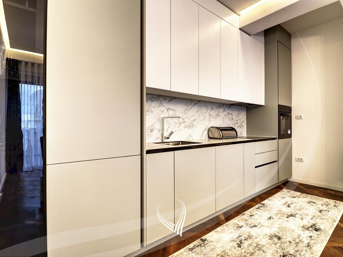 Penthouse me 3 dhoma gjumi me qira në lagjen Arbëria – Dragodan5