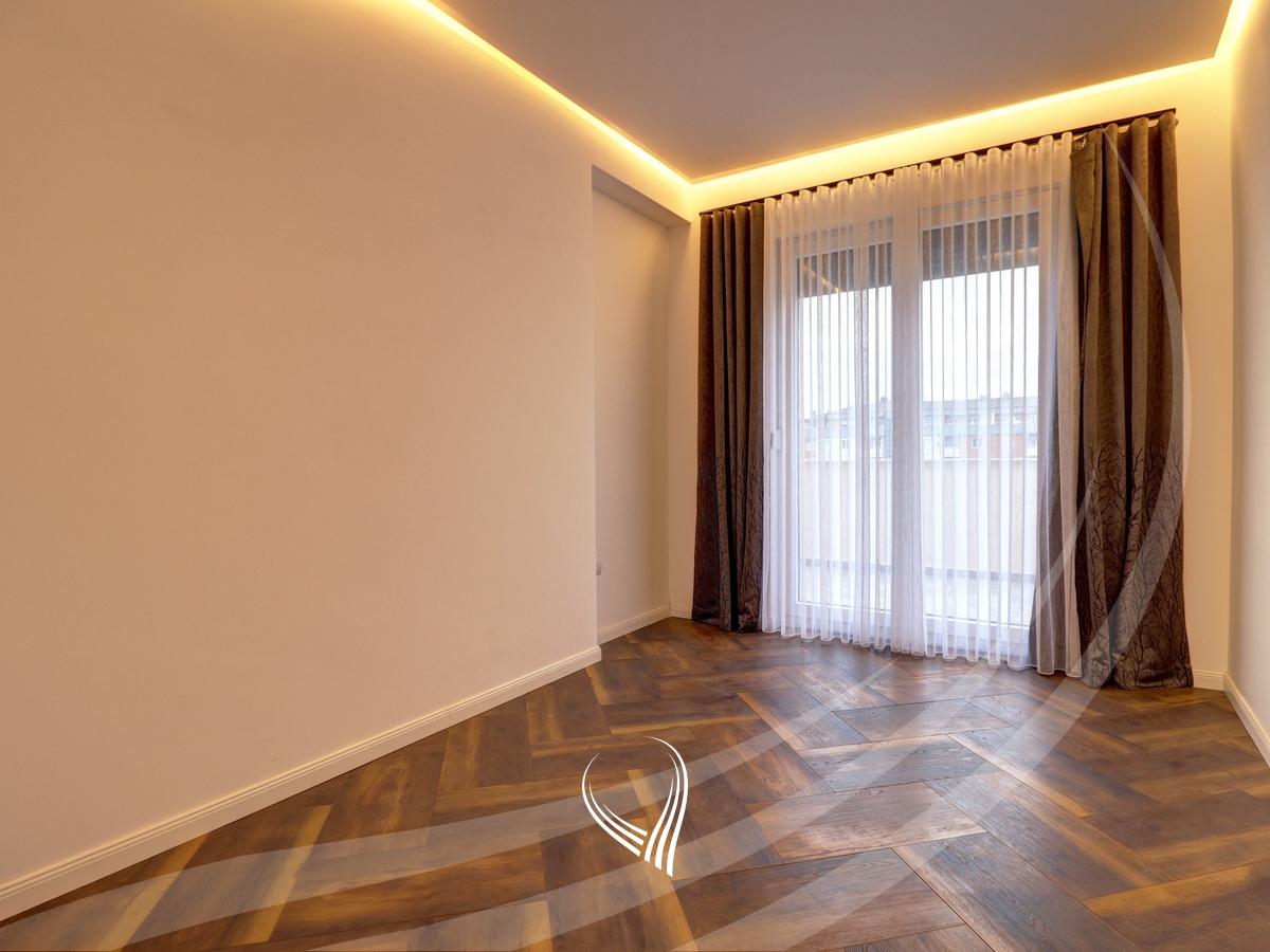 Penthouse me 3 dhoma gjumi me qira në lagjen Arbëria – Dragodan11