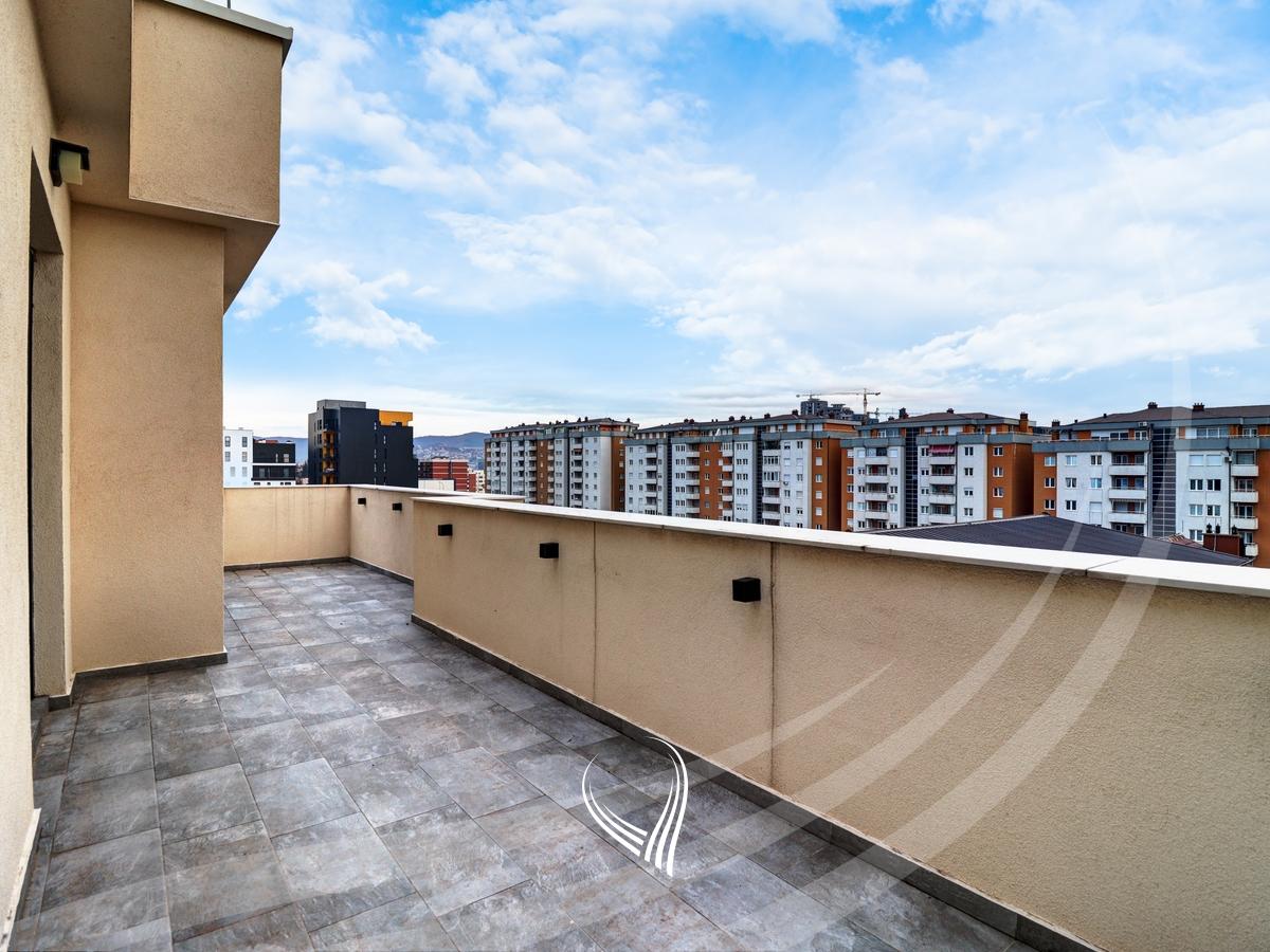 Penthouse me 3 dhoma gjumi me qira në lagjen Arbëria – Dragodan13