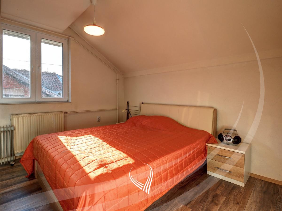 1 bedroom apartment for rent in Bregu i Diellit neighborhood4