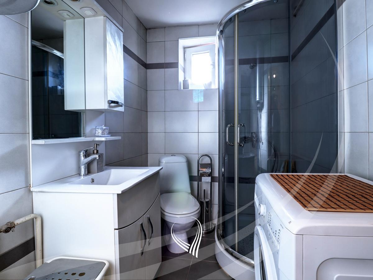 1 bedroom apartment for rent in Bregu i Diellit neighborhood8