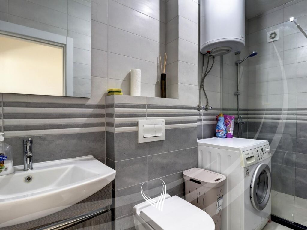 Banesë me 1 dhomë gjumi me qira në lagjen Mati 1 – Rruga C6