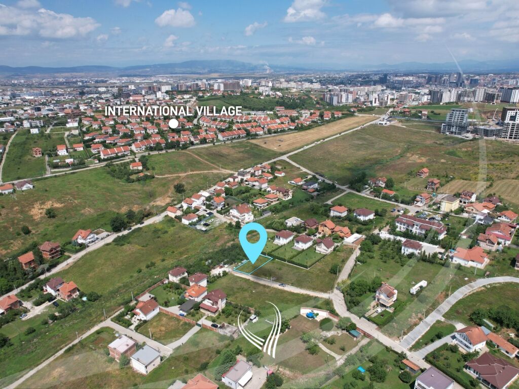 Tokë 3.25 ari në shitje në lagjen Prishtina e Re0
