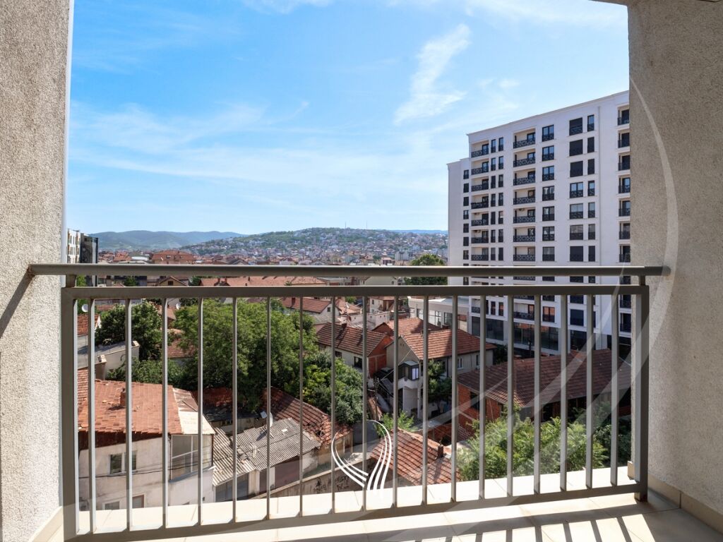 130.5m2 flat for sale in the Tophane neighborhood13