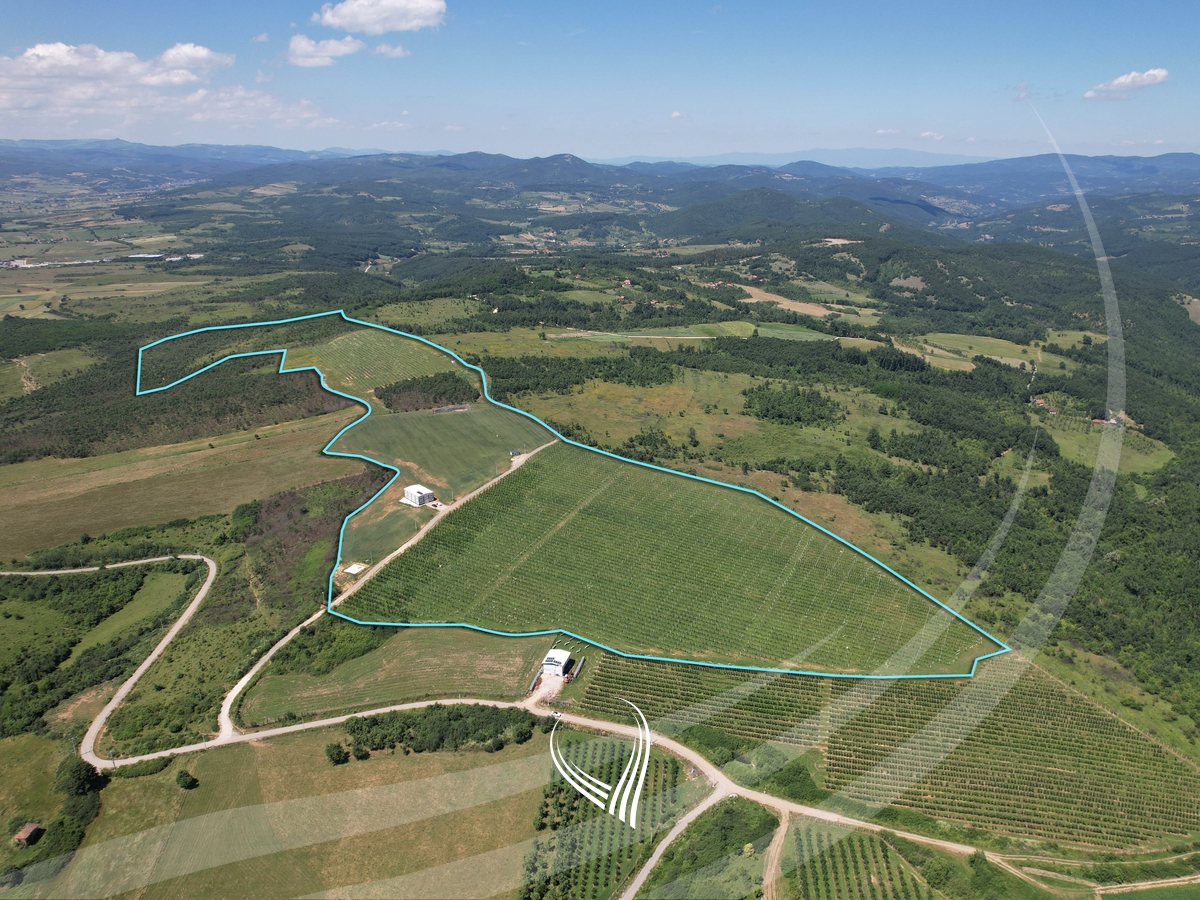 17.10 hectares of land for sale in Podujevë