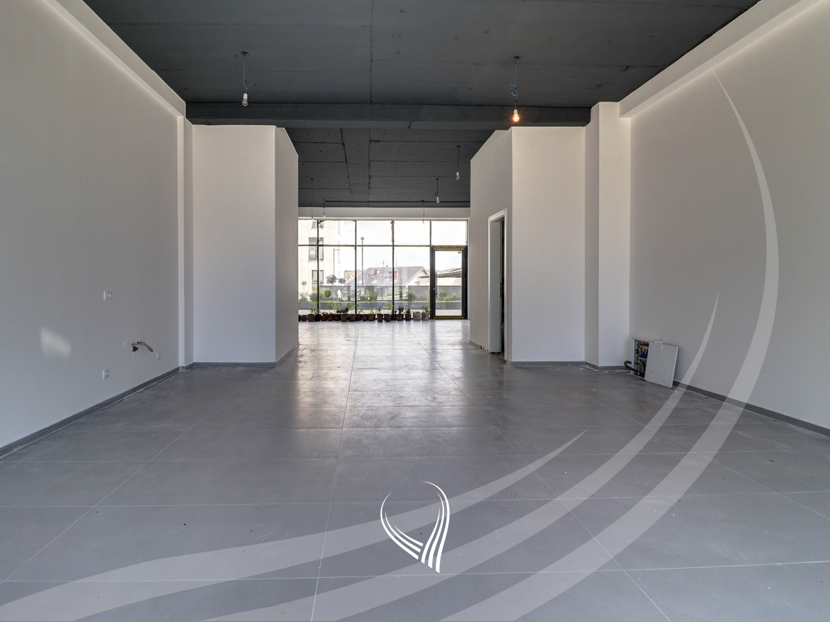 Lokal 96.5m2 me qira në lagjen Velania – Puhiza 32