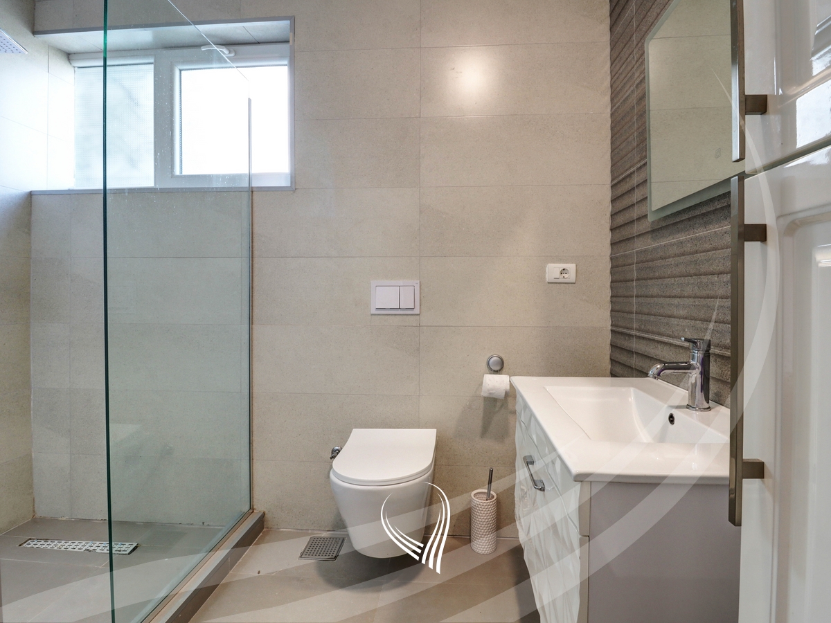 House with 3 bedrooms for rent in Hana - Cagllavice neighborhood18