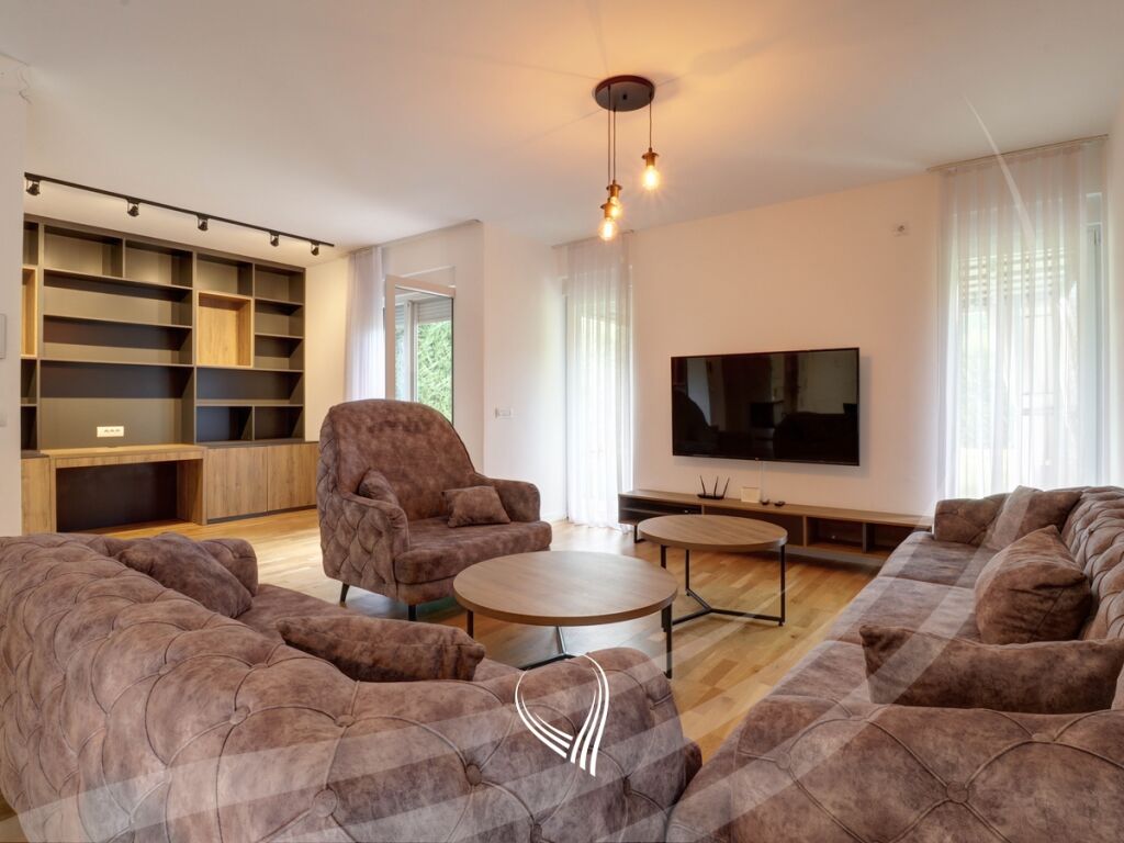 4 bedroom house for rent in Kershia neighborhood