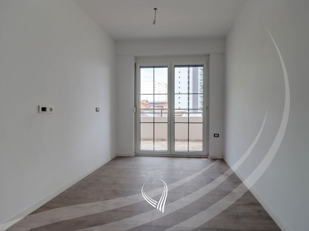 Office 141m2 + 98m2 terrace for rent in Tophane - Orhidea neighborhood4