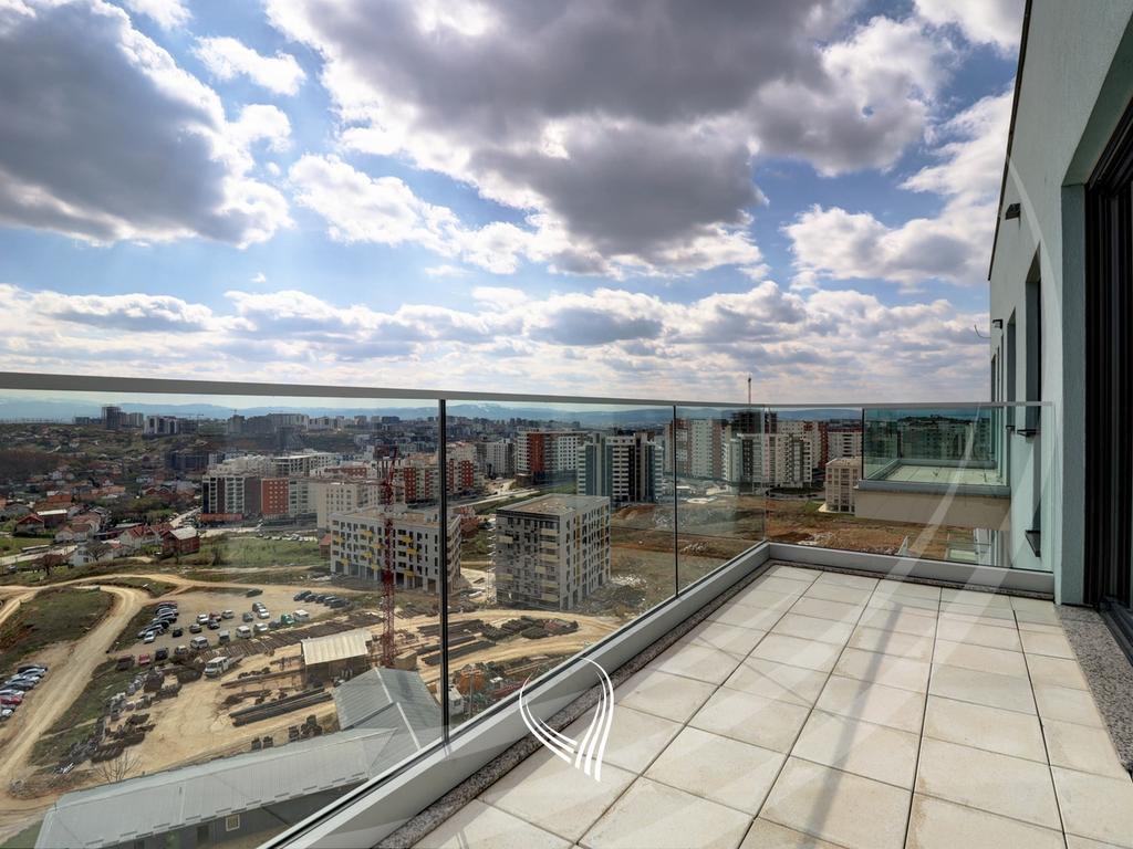 Office with 3 working rooms for rent in the Mati 1 neighborhood – Kodrina7