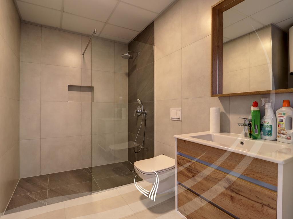Office with 3 working rooms for rent in the Mati 1 neighborhood – Kodrina8