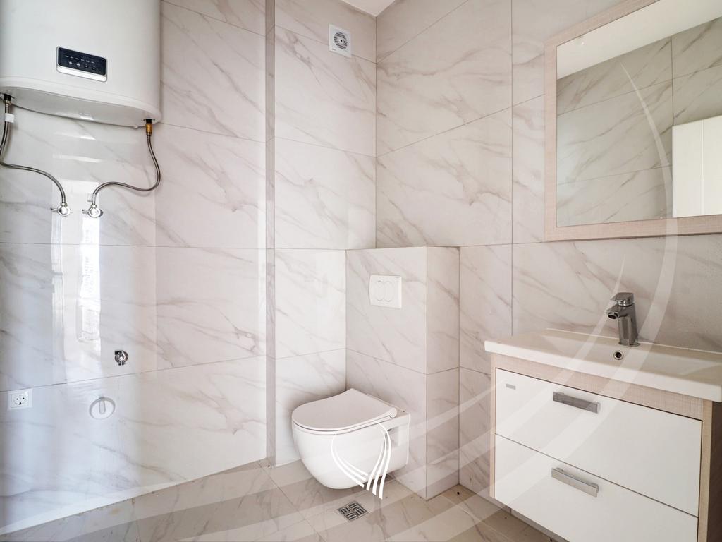 Office space with 4 rooms for rent in the Velania neighborhood – Puhiza 39