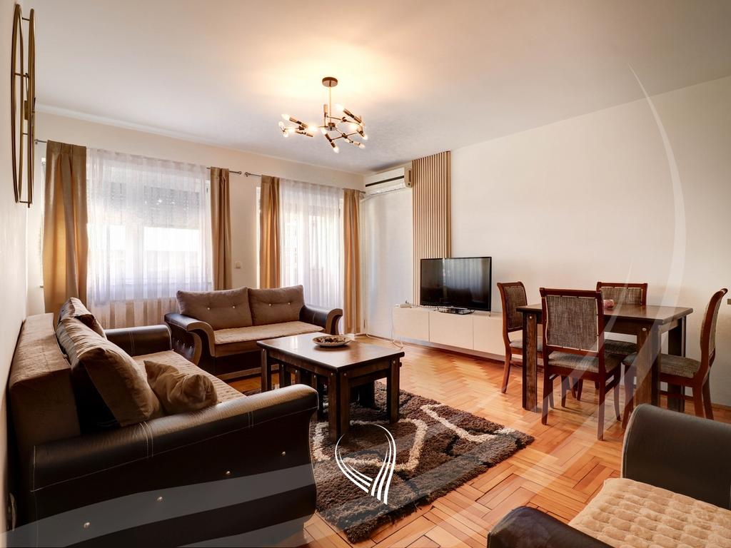 Banesë me 2 dhoma gjumi me qira në lagjen Arbëria – Dragodan