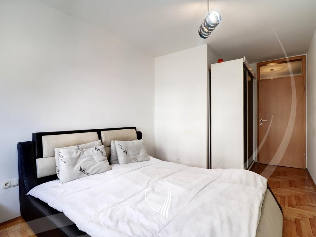 2-bedroom apartment for rent in the Arbëria neighborhood – Dragodan7