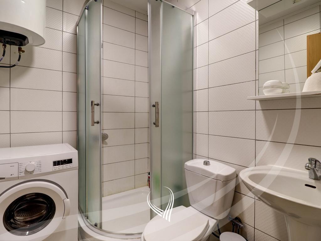 2-bedroom apartment for rent in the Arbëria neighborhood – Dragodan12
