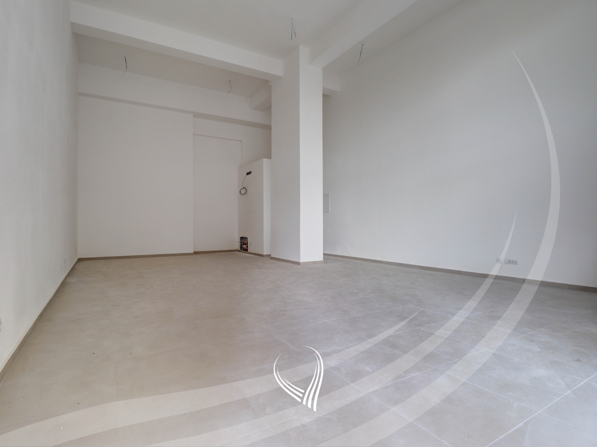 65m2 commercial space for rent in the Muhaxhereve neighborhood3