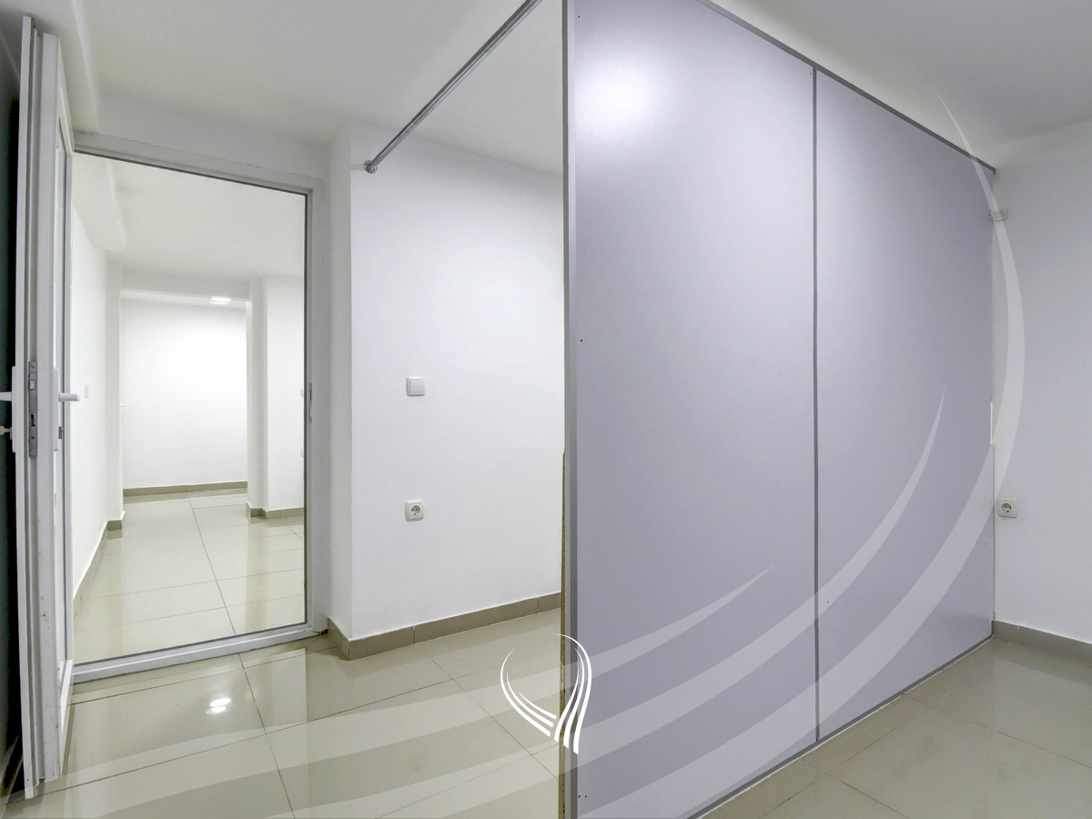 Lokal 25m2 me qira në Qendër3