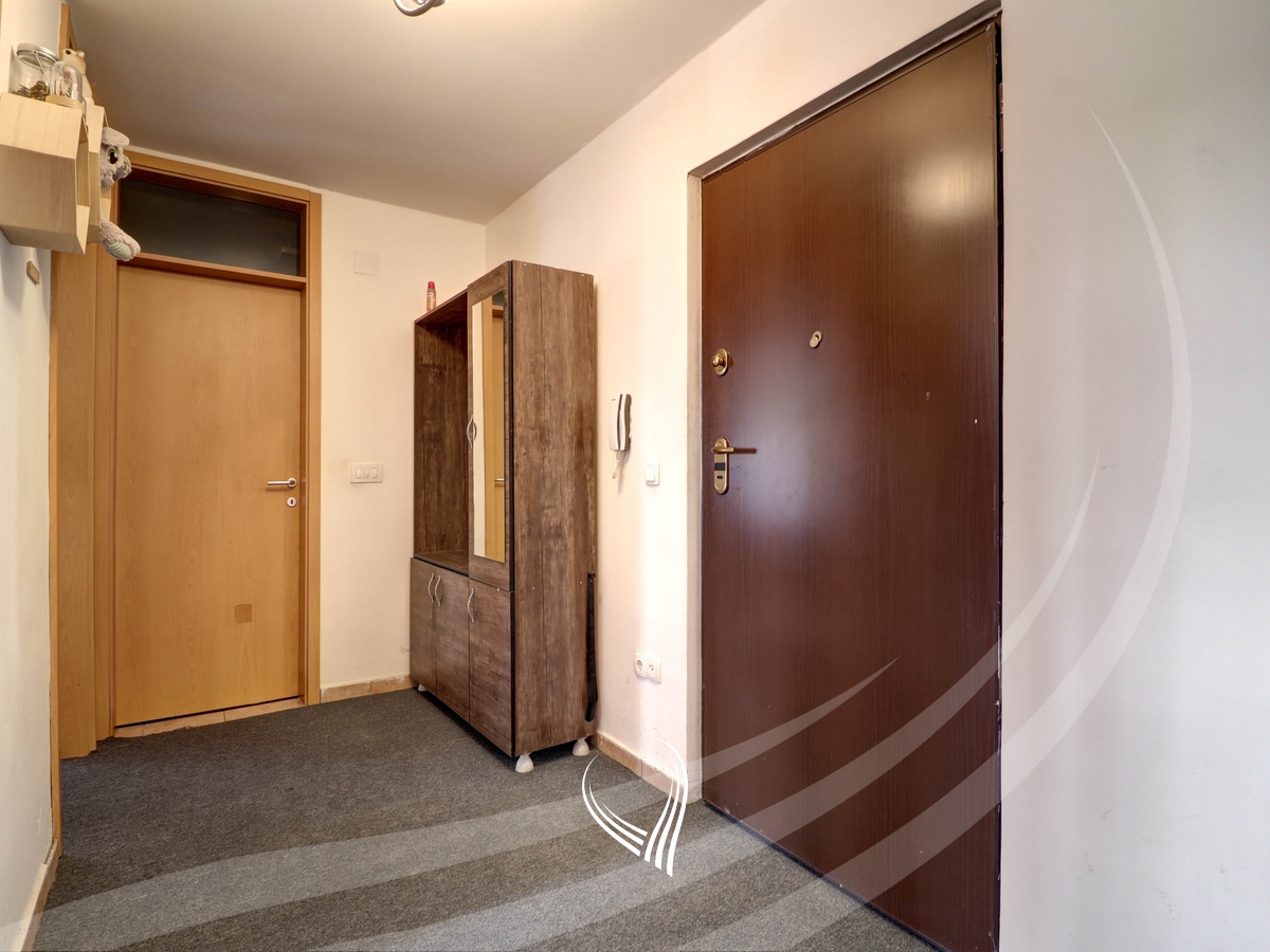 2-bedroom apartment for rent in the Arbëria neighborhood – Dragodan11