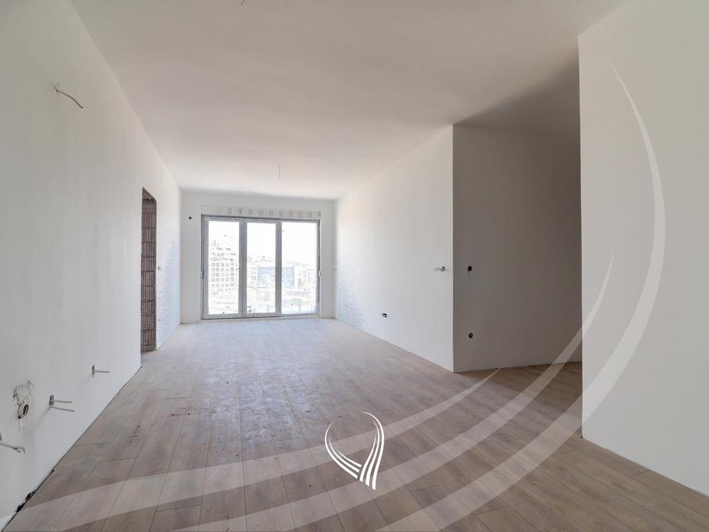 Banesë me 3 dhoma gjumi në shitje në lagjen Prishtina e Re – Grand Tower