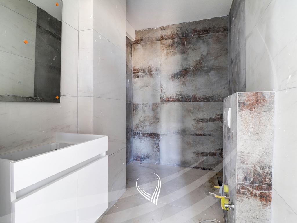 3-bedroom apartment for sale in the Prishtina e Re neighborhood – Grand Tower7