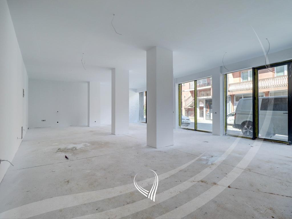 Commercial property 570m2 for rent in Arbëria-Dragodan neighborhood1