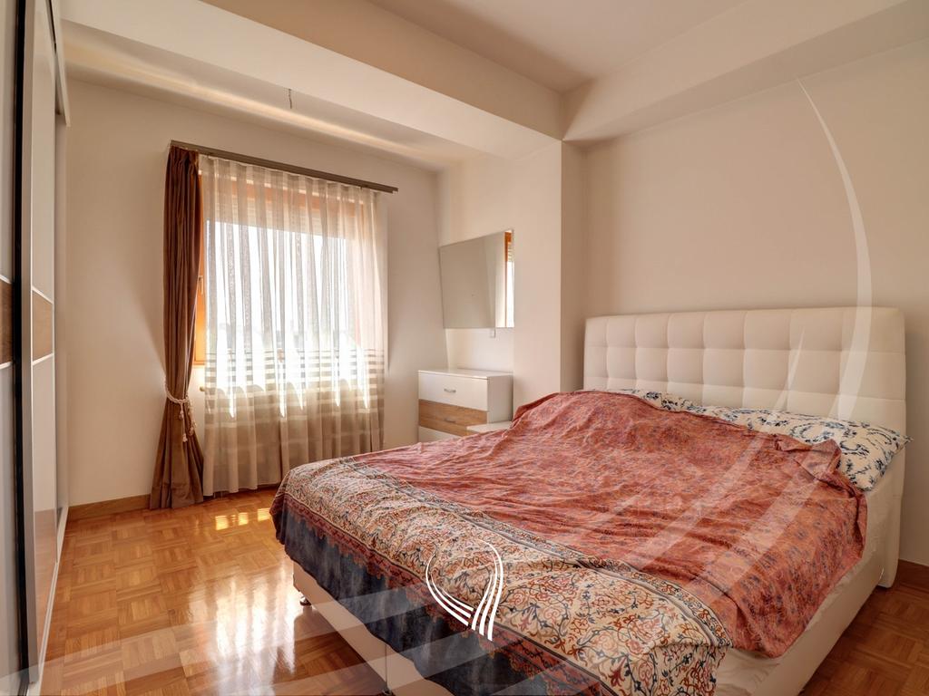 3-bedroom apartment for rent in the Arbëria – Dragodan neighborhood6