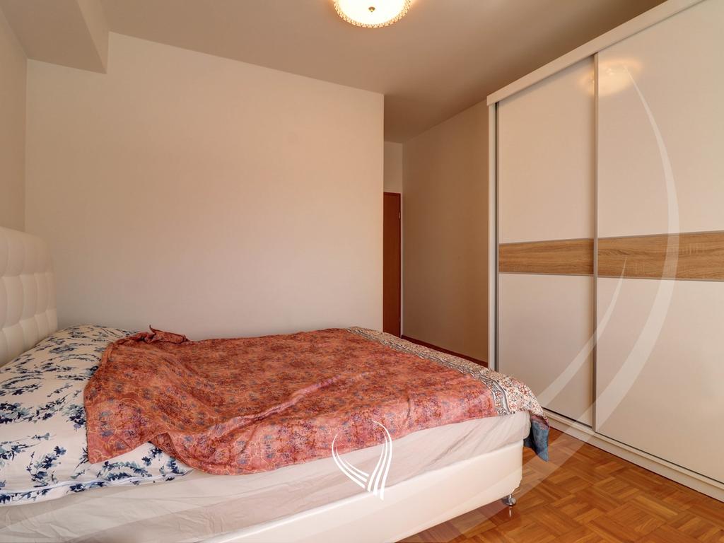 3-bedroom apartment for rent in the Arbëria – Dragodan neighborhood7