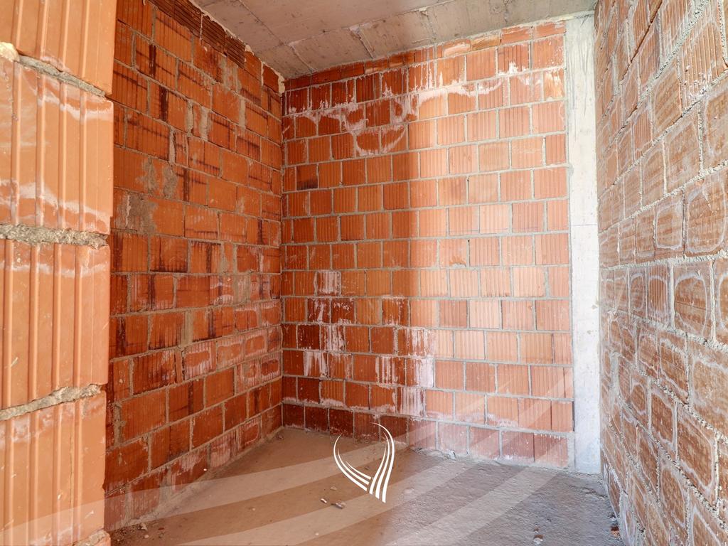 Shtëpi me 4 dhoma gjumi në shitje në Çagllavicë – Lagjja e Artë 214
