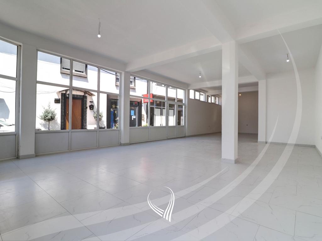 Lokal 120m2 me qira në lagjen e Muhaxherëve4