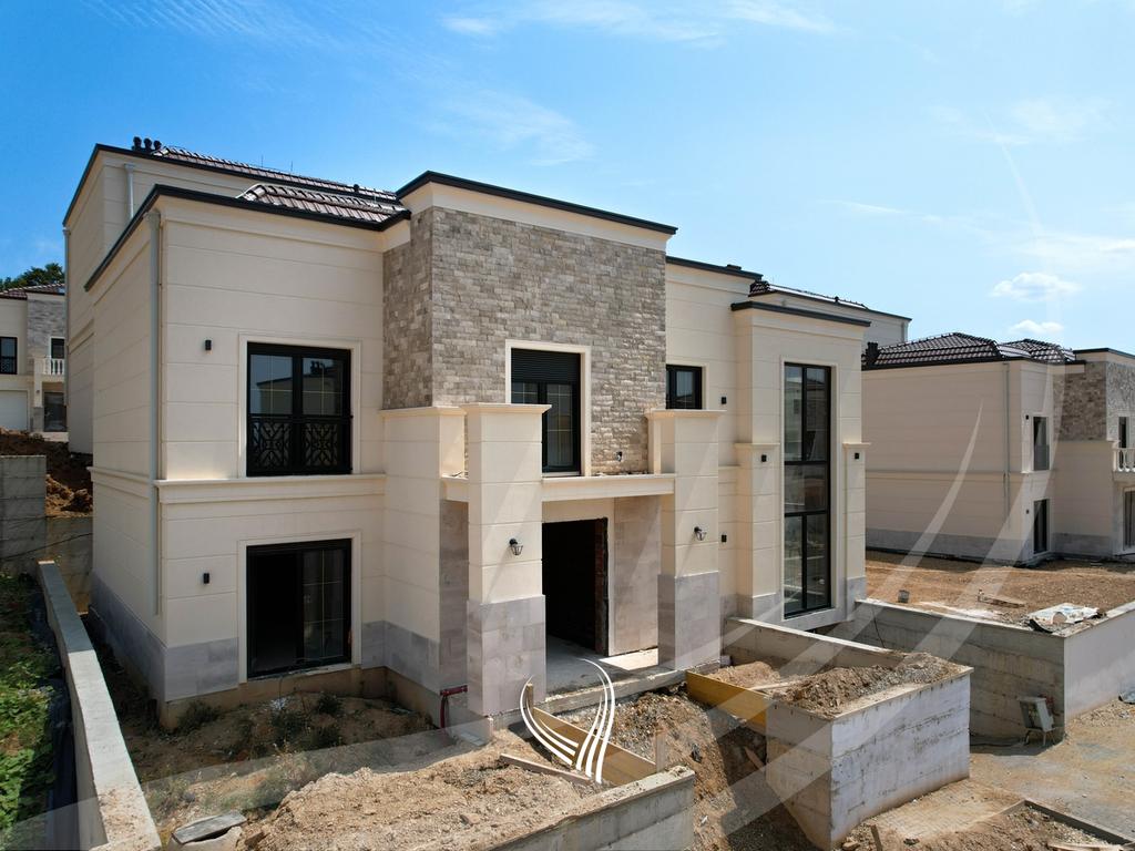 House 516m2 – TYPE A, for sale in the Royal Green Residence neighborhood – Zllatar3