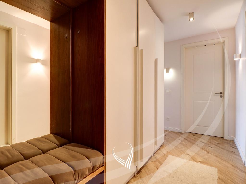 2 bedroom apartment for rent in Bregu i Diellit neighborhood9