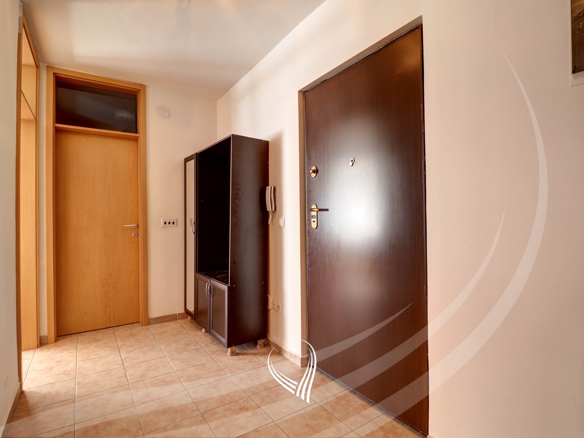 2-bedroom apartment for rent in the Arbëria neighborhood – Dragodan7