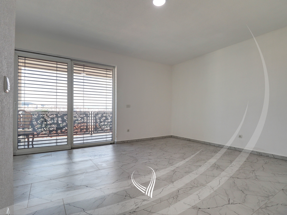 Commercial property 570m2 for rent in Arbëria-Dragodan neighborhood3
