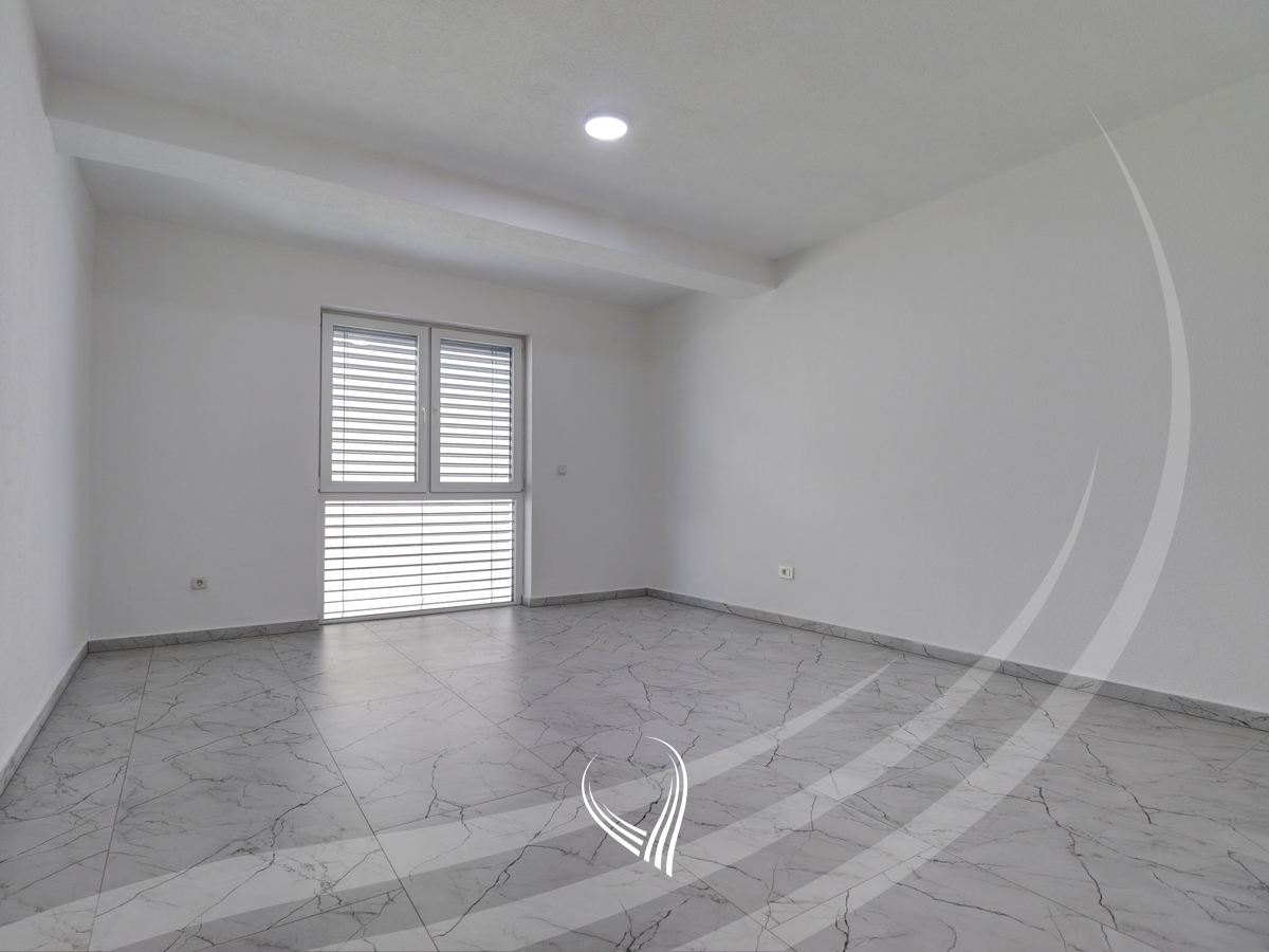Commercial property 570m2 for rent in Arbëria-Dragodan neighborhood5