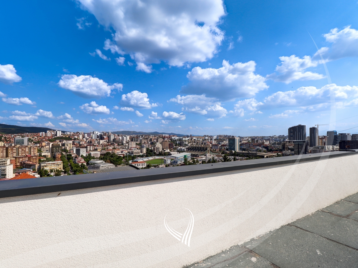 Commercial property 570m2 for rent in Arbëria-Dragodan neighborhood12