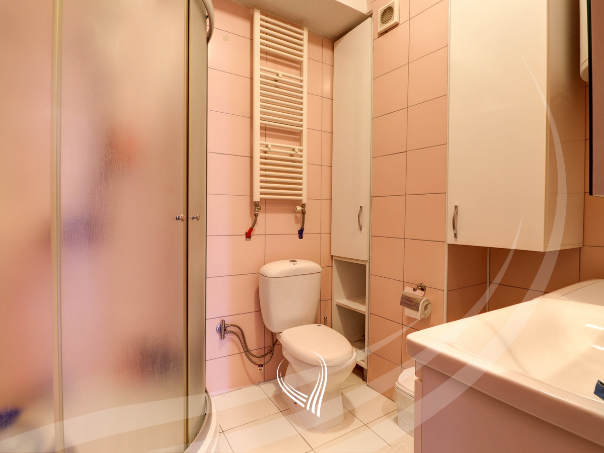 3-bedroom apartment for rent in the Arbëria – Dragodan neighborhood13
