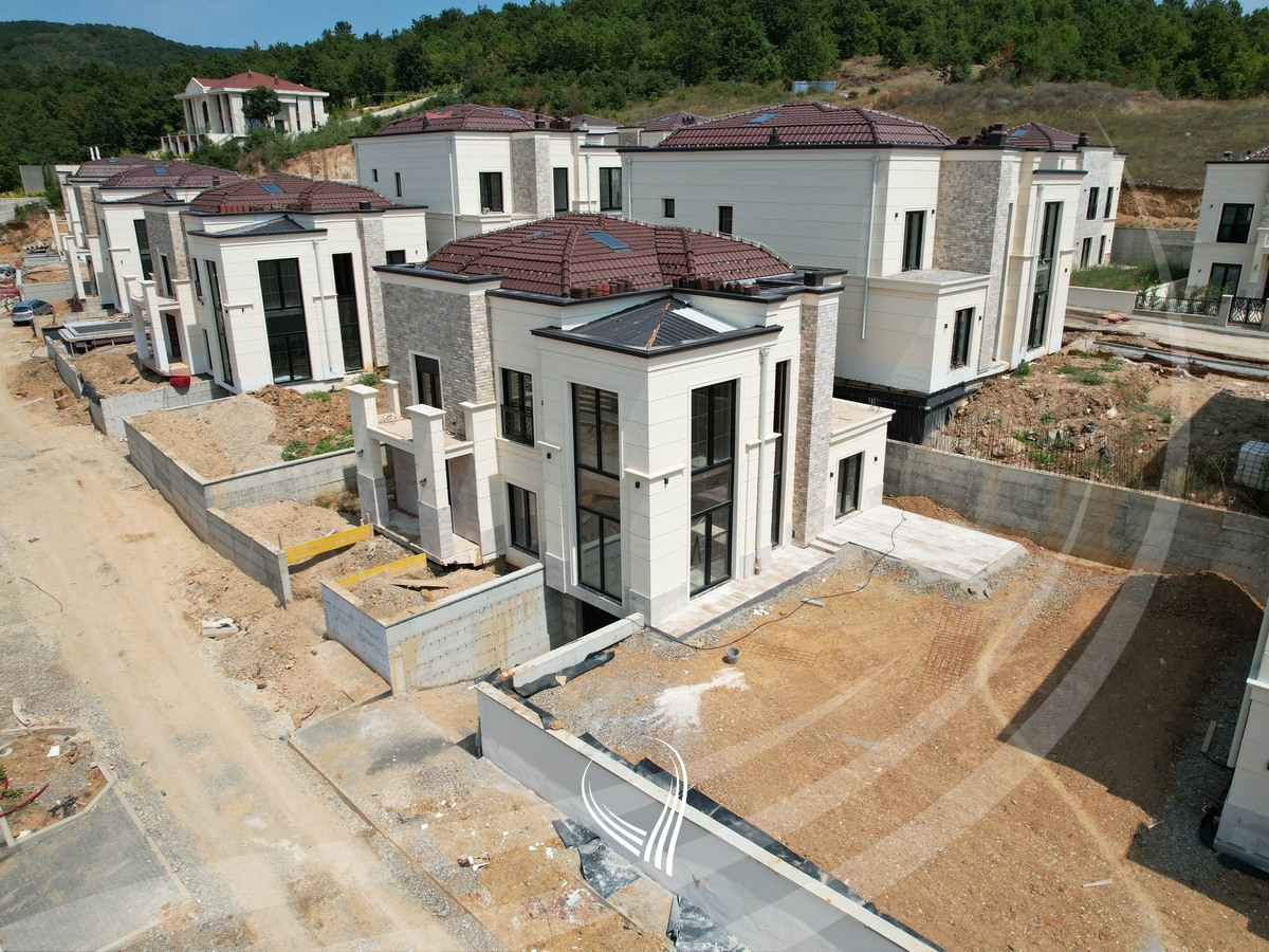 House 516m2 – TYPE A, for sale in the Royal Green Residence neighborhood – Zllatar2