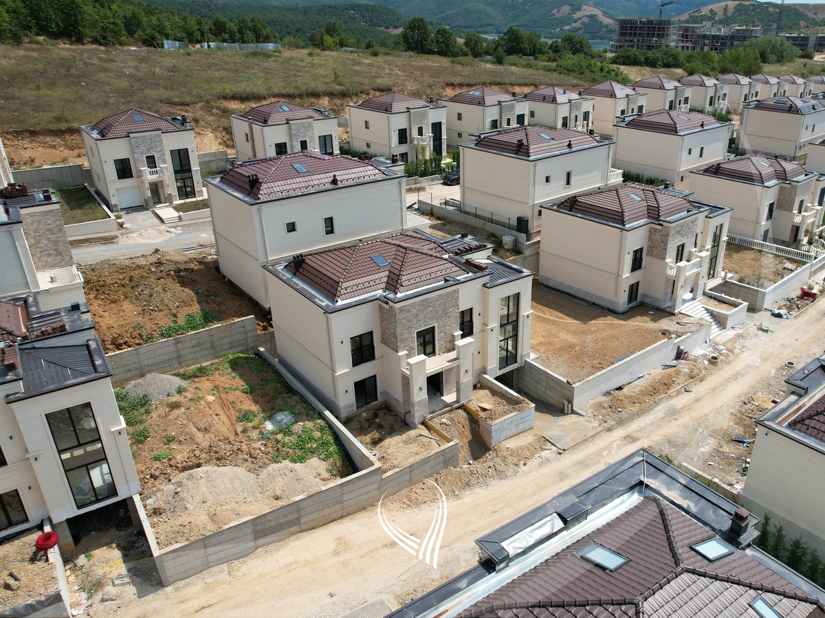House 516m2 – TYPE A, for sale in the Royal Green Residence neighborhood – Zllatar5