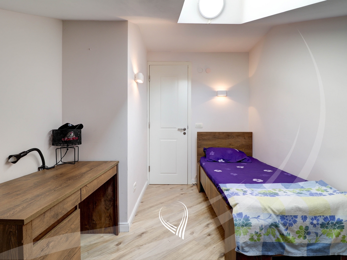 2 bedroom apartment for rent in Bregu i Diellit neighborhood8